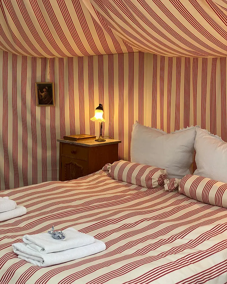 Glamping im Gutspark - Malchin, Germany | Good Travel