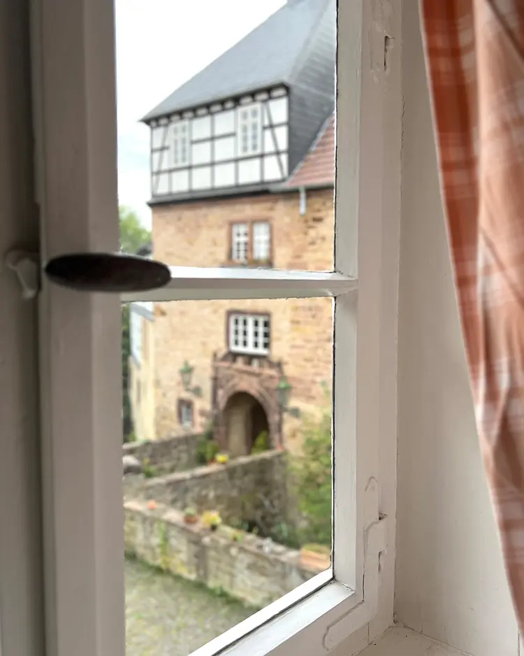 Schloss Hirschgarten - Borken-Nassenerfurth, Deutschland | Good Travel