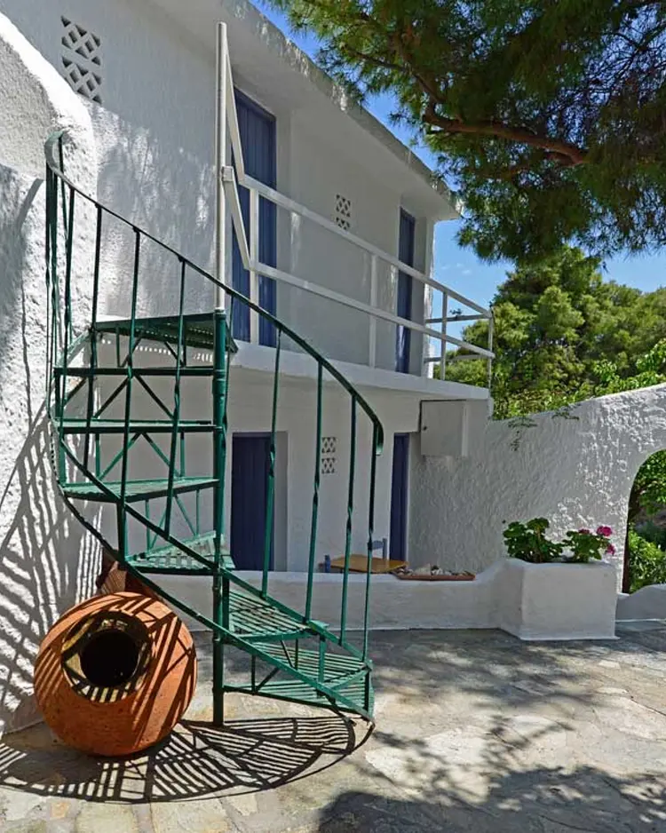Rosy's - Agistri Island, Greece | Good Travel