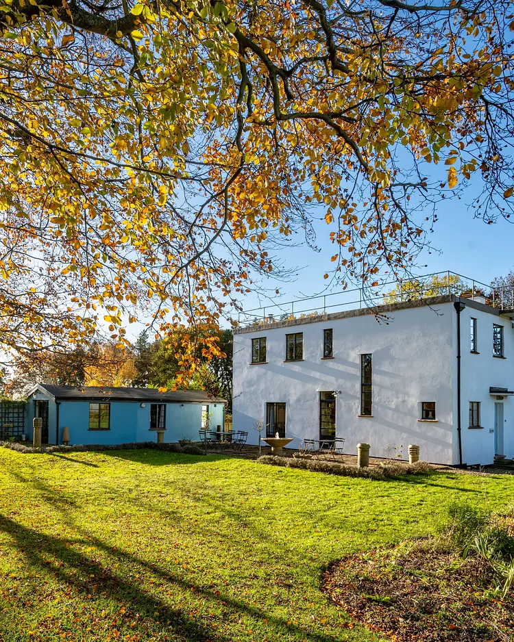 The Control Tower - Walsingham, Großbritannien | Good Travel