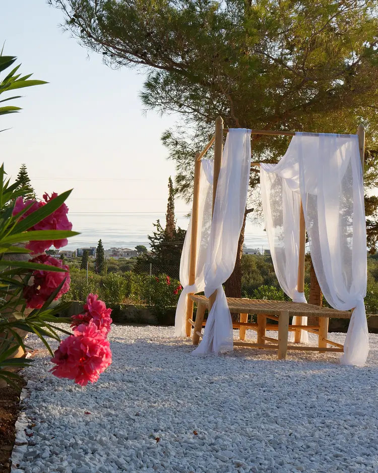 Villa Zoé - Koutouloufari, Greece | Good Travel