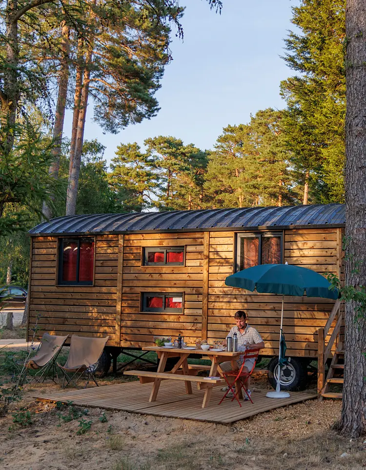 HUTTOPIA De Meinweg - Herkenbosch, Niederlande | Good Travel