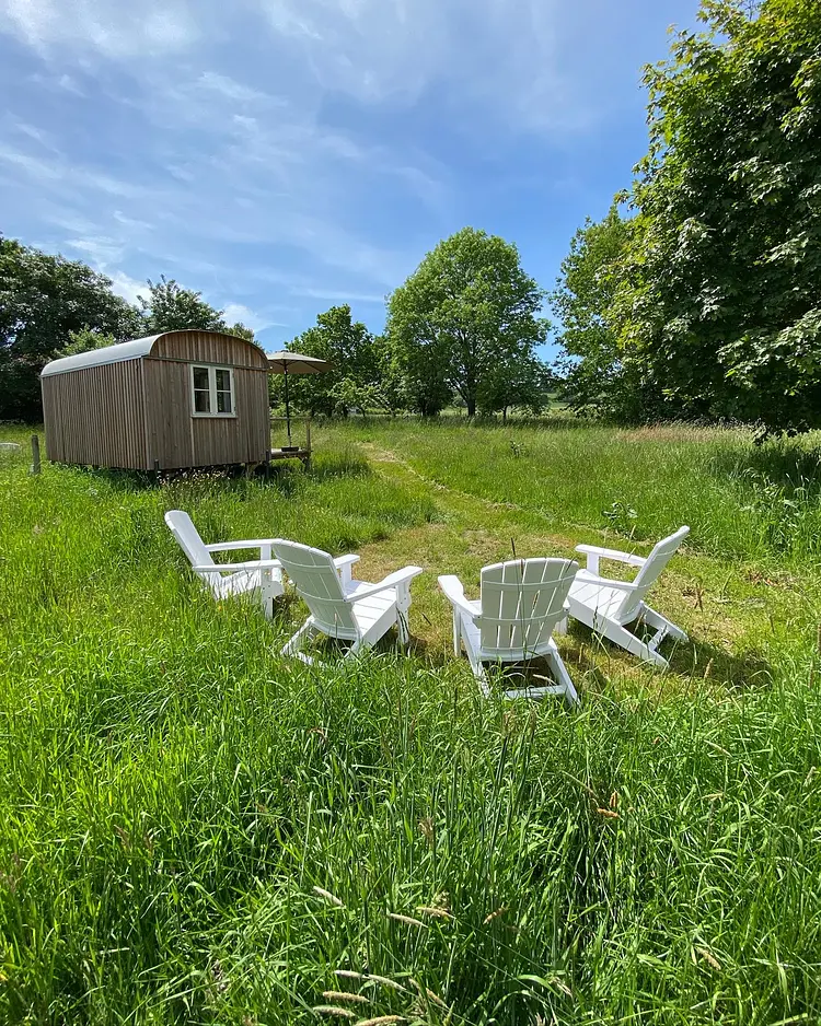 Auszeit Bauwagencamp - Wiedenbrügge, Deutschland | Good Travel