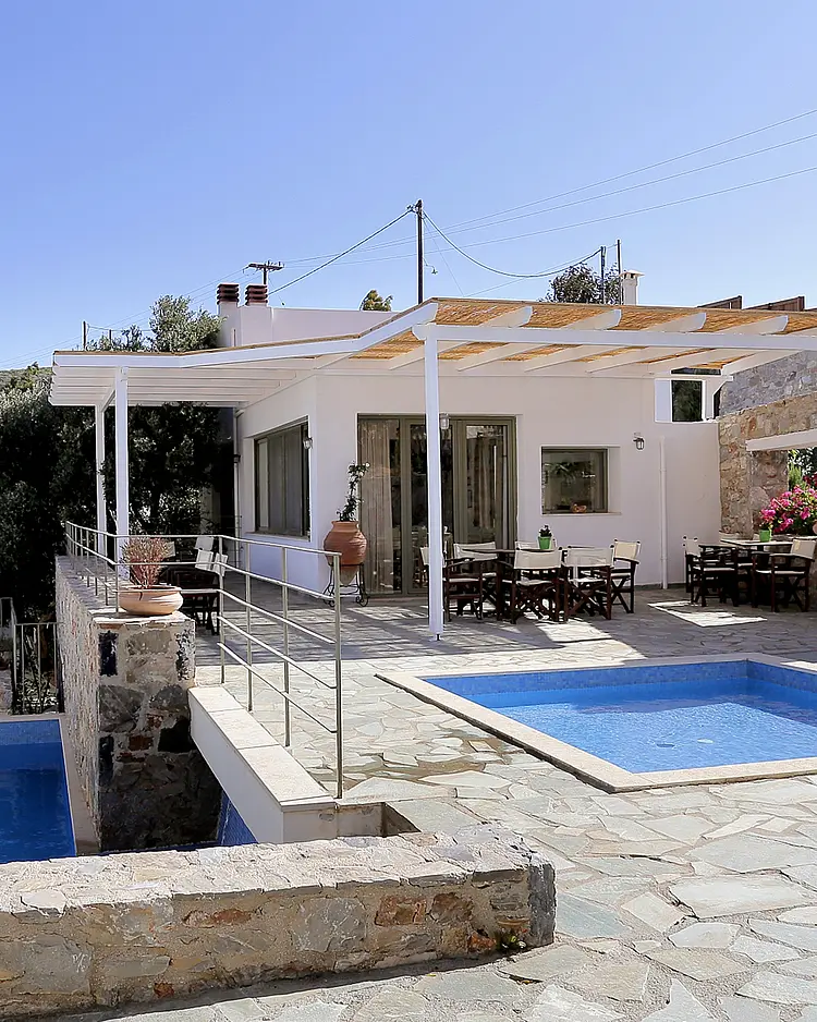 Mourtzanakis Residence - Achlada, Greece | Good Travel